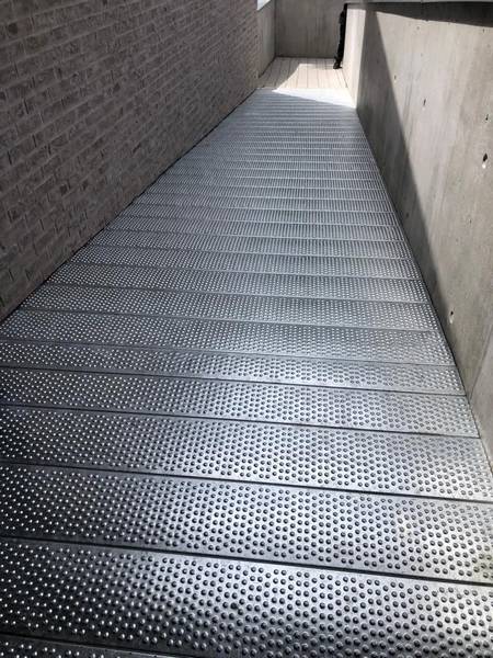 Platform / Pedestrian Walkway – sheet profile gratings