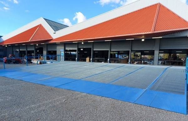 Grating for Industrial Floors and Industrial Flooring