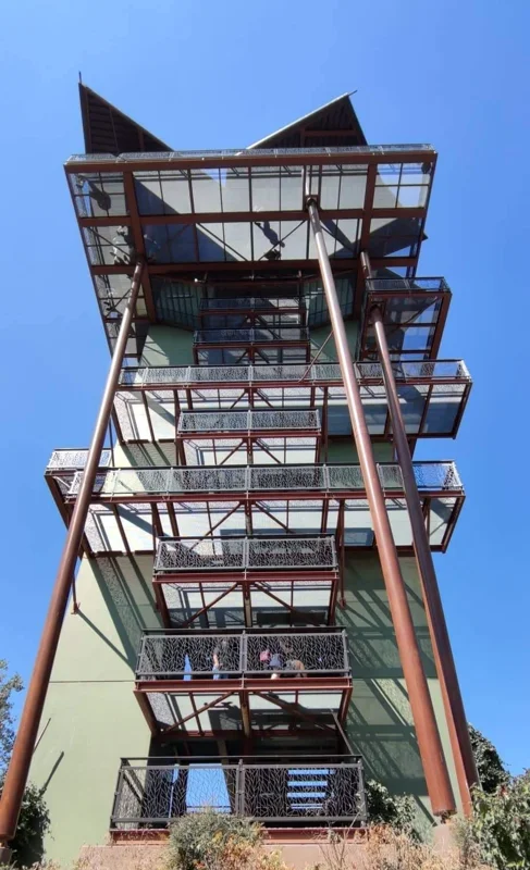 Observatory built with press-locked grating for decking and stair treads
